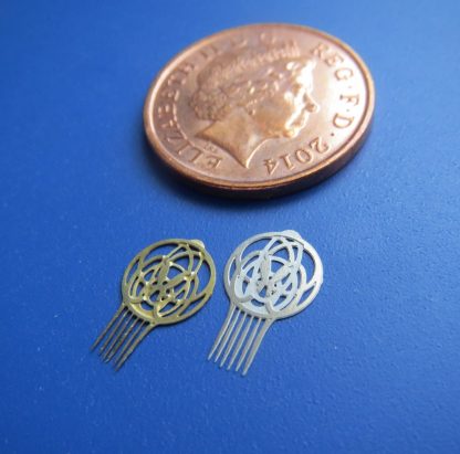 2 Round Hair Combs (1 Brass 1 St St) Big