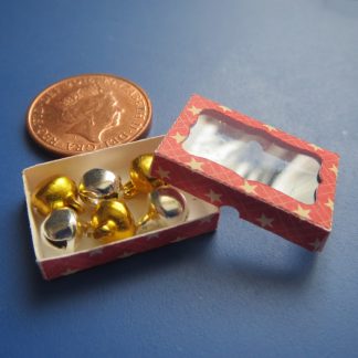Christmas Baubles....Gold/Silver