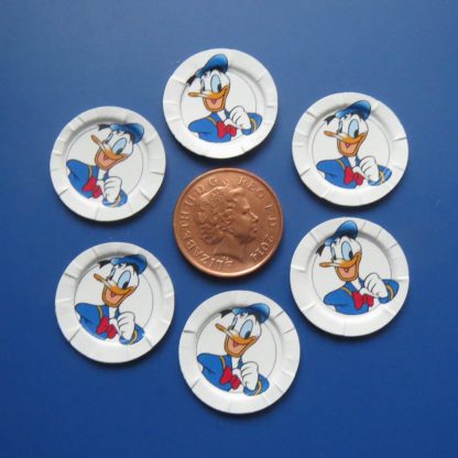 6 Donald Paper Plates